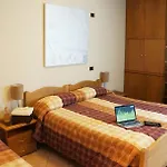 Stephany فندق مبيت وإفطار 3*